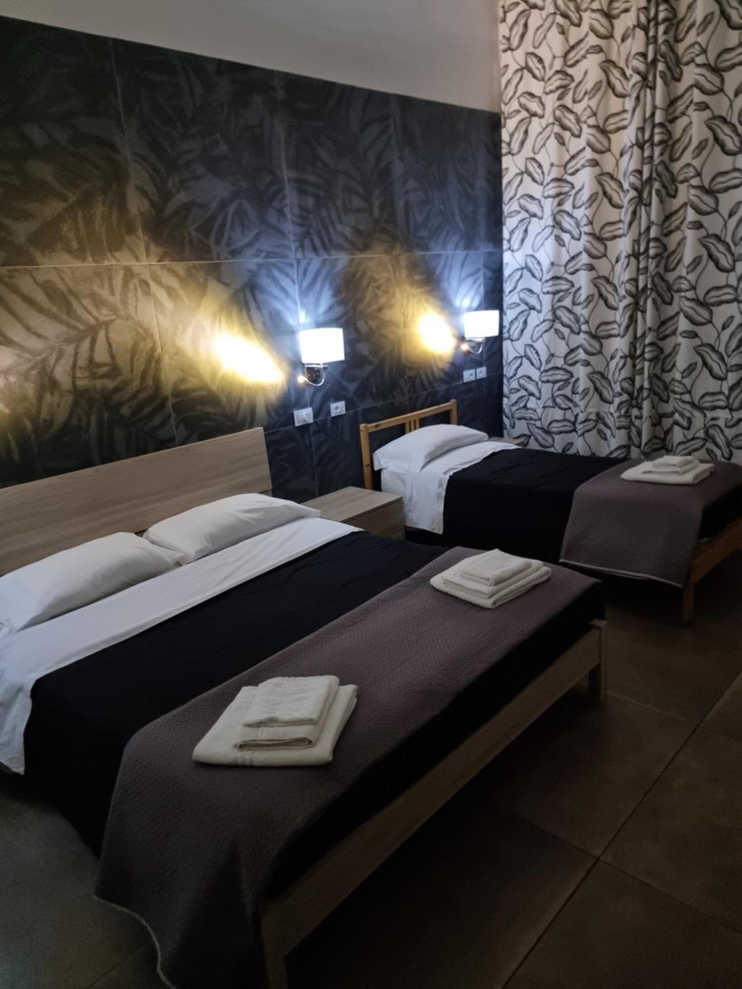 El Corazon De Napoles, Centro Historico Bed & Breakfast ภายนอก รูปภาพ